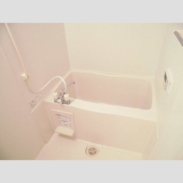 コモド　A棟 バス