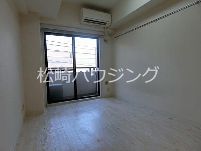 ハラスパジオ中野 リビング