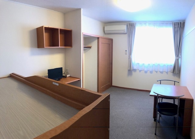 レオパレスニューウェルⅡ リビング