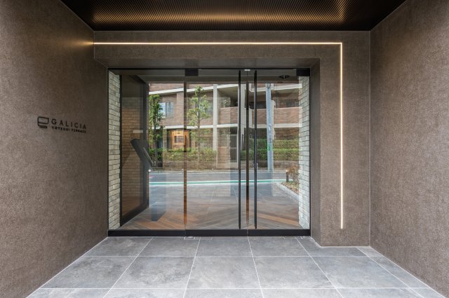 ガリシア四ツ木テラス エントランス