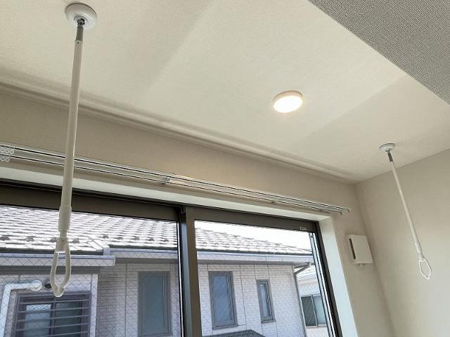 メゾンアルス 室内物干し