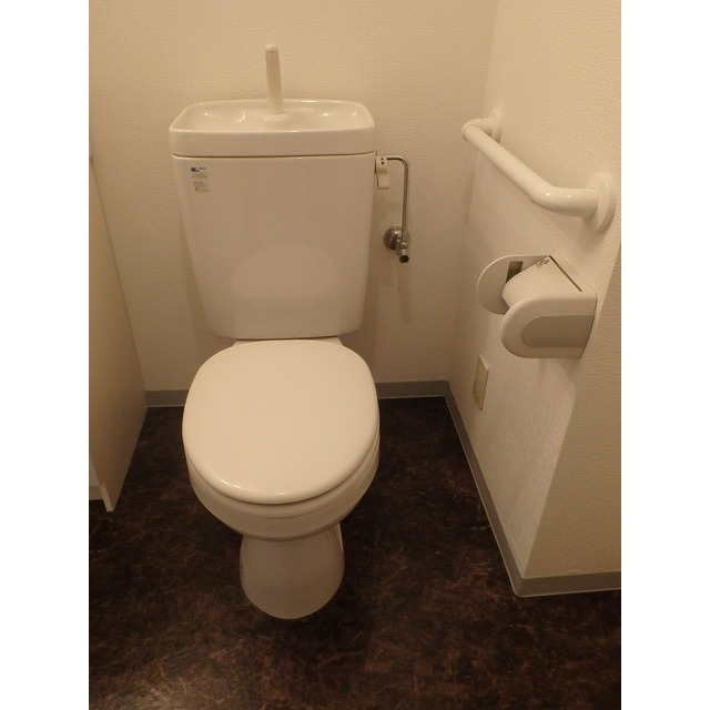 ブレクレール湘南206号室 内観