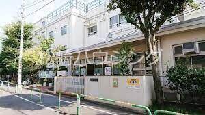 尾棹ビル 新宿区立落合第三小学校
