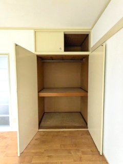 レピュート本八幡 収納