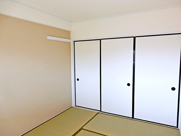 ライトヒルズ桜木 リビング