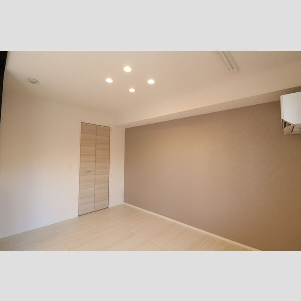 D-カヴェリ本千葉203号室 洋室