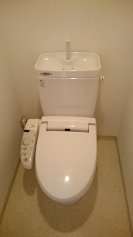 プレール・ドゥーク神田 トイレ