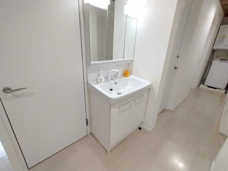 TOKYOβ三鷹台4　1棟貸し 洗面