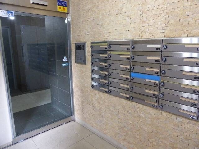 バージュアル横濱港北403号室 エントランス