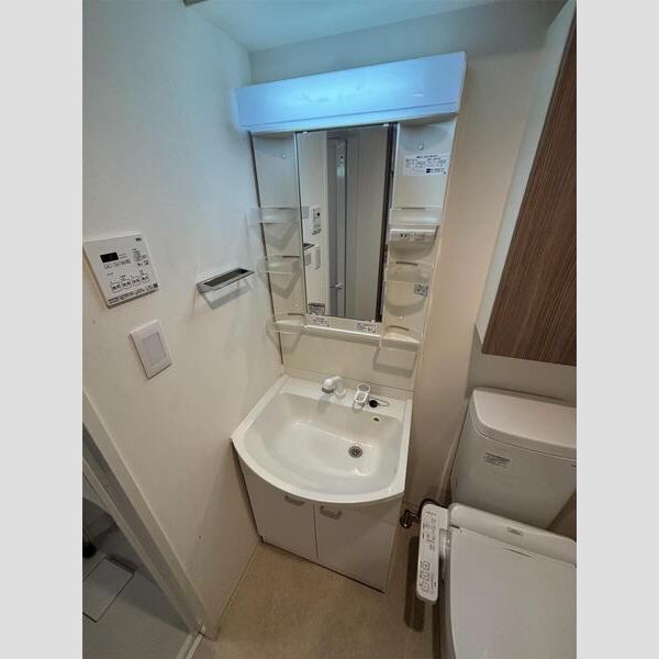 スパシエウインド横浜5階 同建物別部屋の参考画像