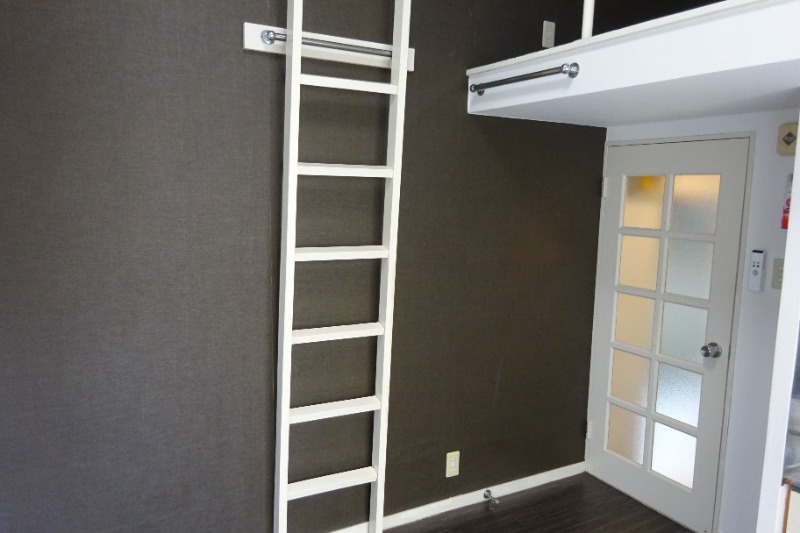 プラザドゥミハルA棟 内観