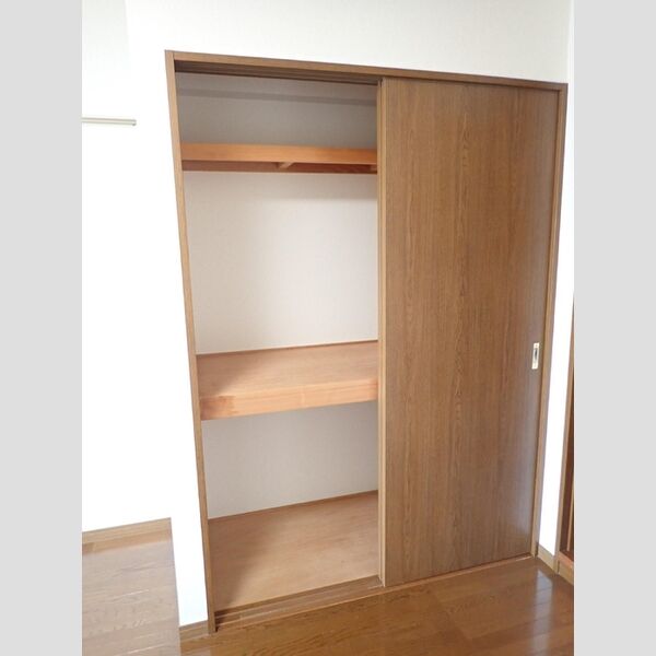 レガシィ小杉307号室 物入