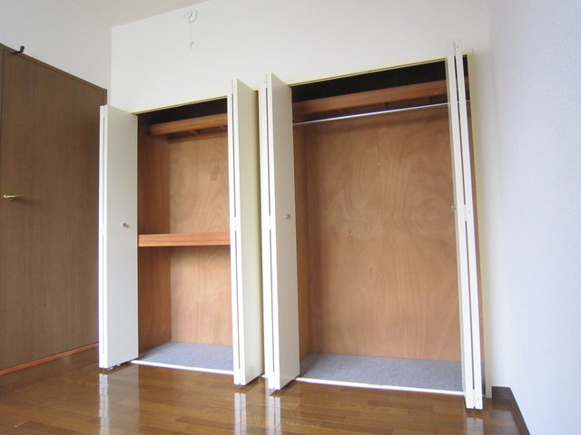 シュド鵠沼 収納