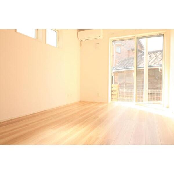 ZUSHI　EAST リビング