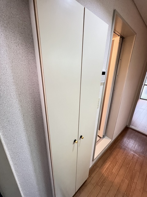 キャッスル２１0202号室 玄関