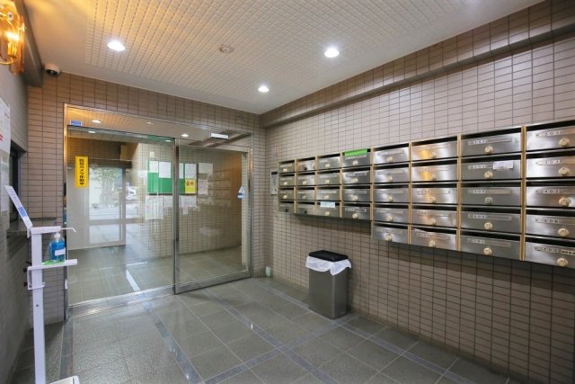 アートイン巣鴨 エントランス