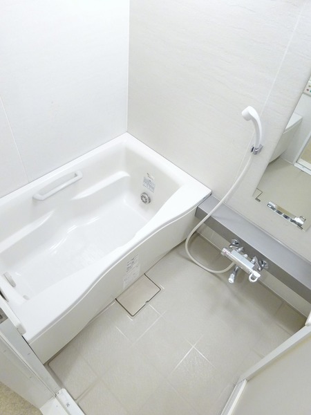 グレイス新横浜アクシス304号室 お風呂