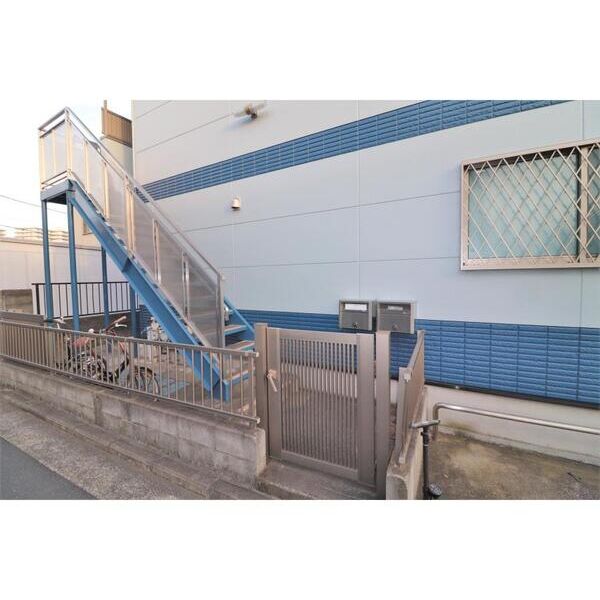 メゾン太陽II102号室 エントランス