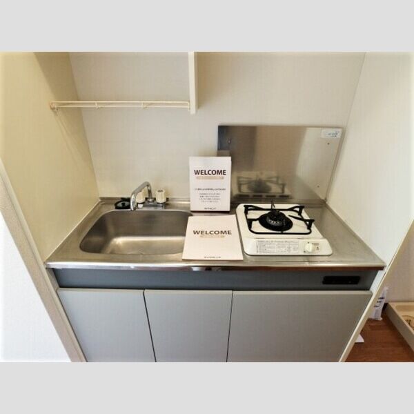 メールオフィスSKビル303号室 システムキッチン
