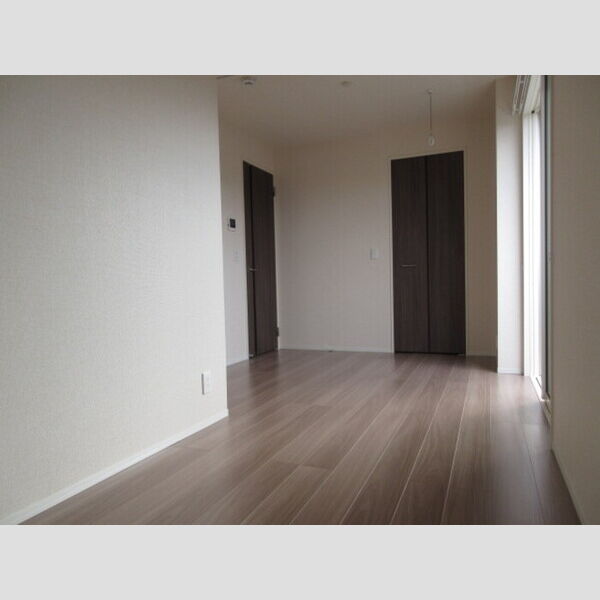 フレシア鵠沼海岸303号室 洋室