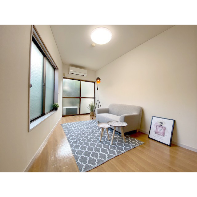 ハイムシマダ ※別号室の画像です（家具イメージ）