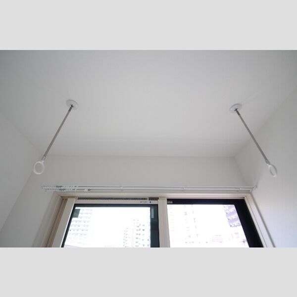 ノーバヤ　カナヤ301号室 室内物干金物