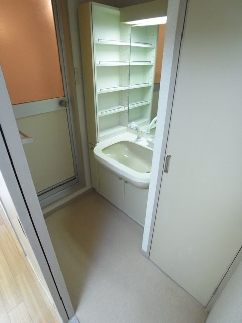 ネクサス巣鴨 洗面