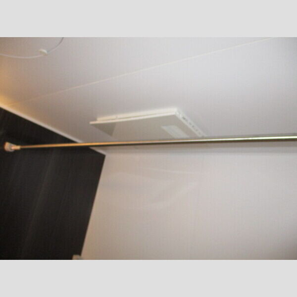 パインヒルズ胡録台305号室 浴室換気乾燥機