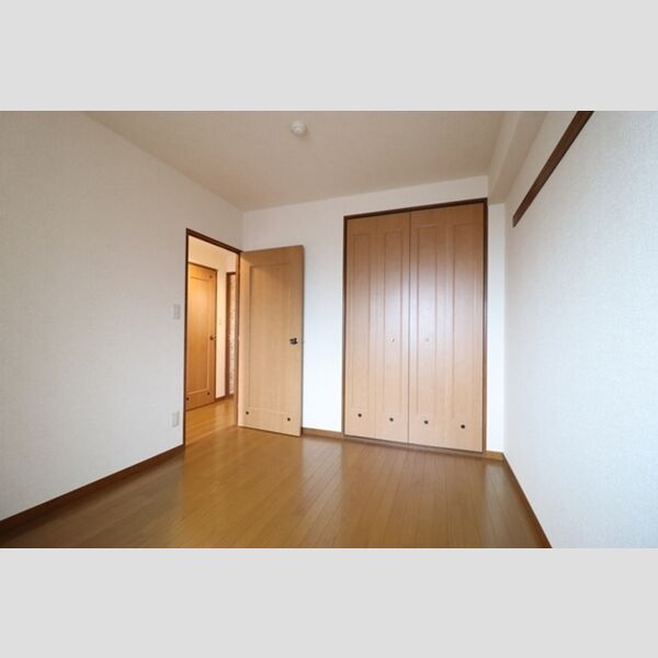 アバンドーネ高橋307号室 洋室　5.9帖