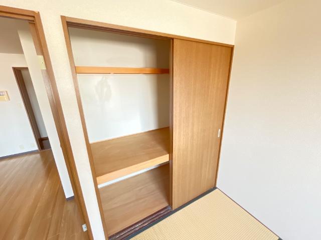 メゾンド・グランチェスタ 収納