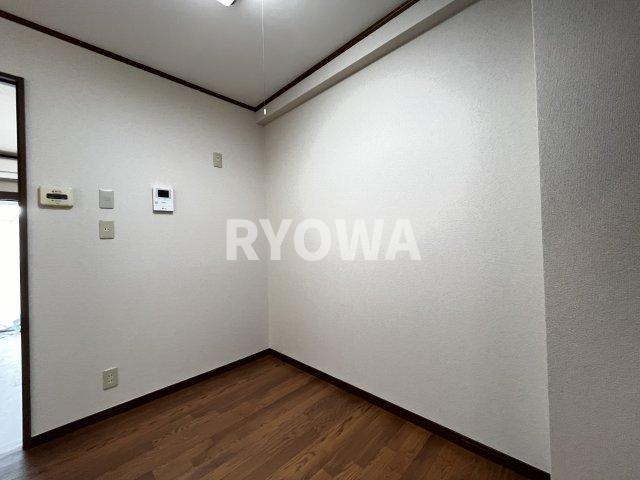 金子マンション4階 掲載の写真は退去前の写真となります。