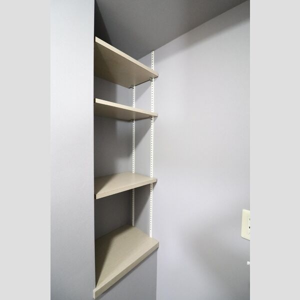 ハイ・ソアラ202号室 ★脱衣所(棚)★