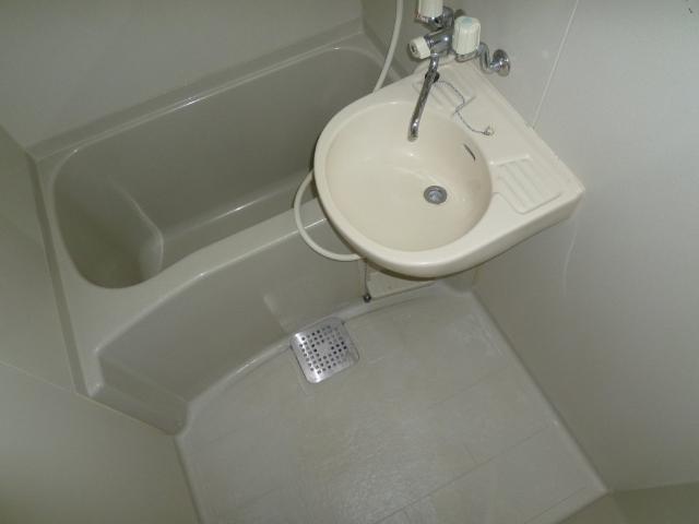 コンフォール・シティ102号室 バス（イメージ）