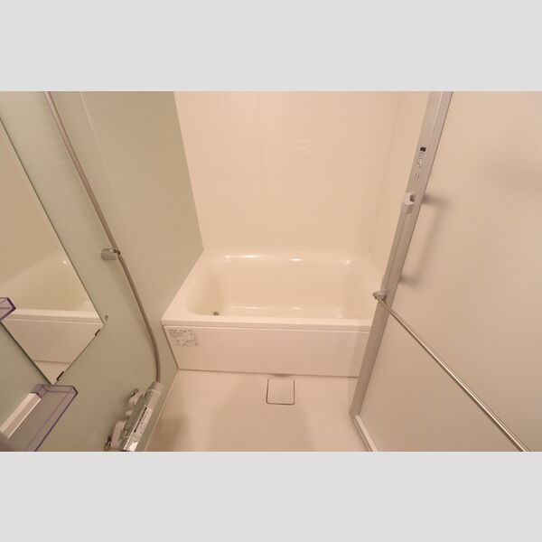 アーバンシャトー千葉中央502号室 バス