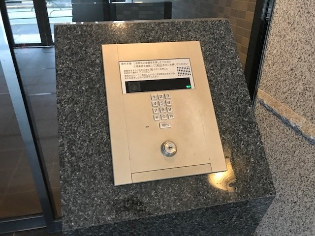 ルーブル高円寺南 エントランス