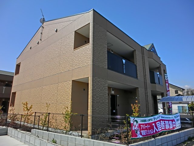 サルビア 外観写真（昼）