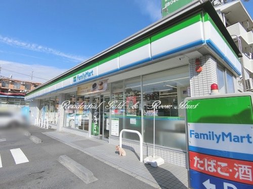 ｂ’ＣＡＳＡたまプラーザｒｅ-ｂｏｒｎ 【コンビニエンスストア】ファミリーマート 川崎鷺沼店まで512ｍ