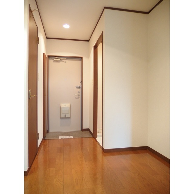 アンプルール フェール Courage103号室 内観