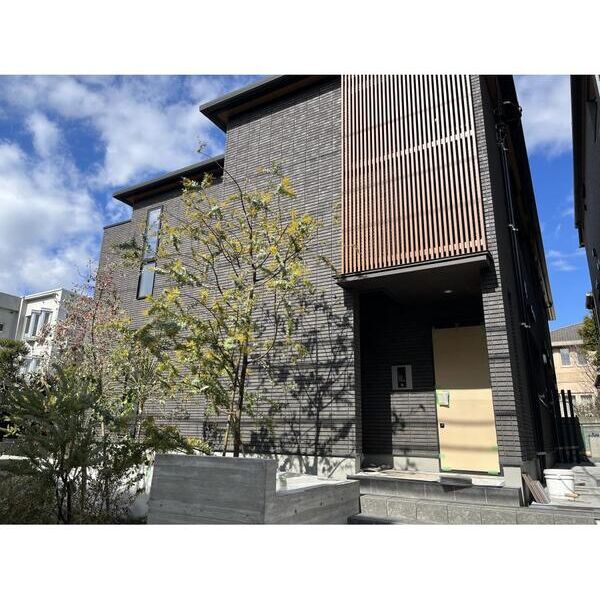 GARDEN　TERRACE　WEST101号室 外観