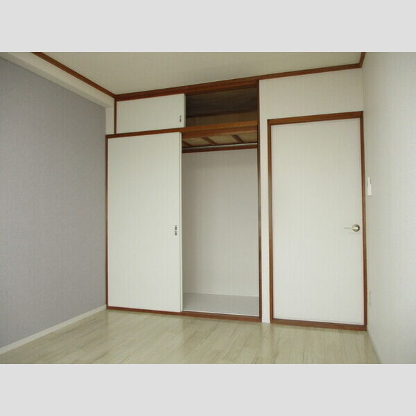 第5フェニックス303号室 同建物別部屋の参考画像