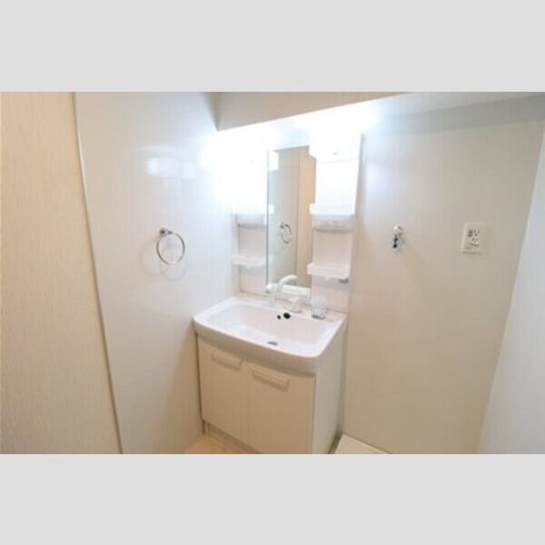 K・Mおおたかの森　住居 洗髪洗面化粧台