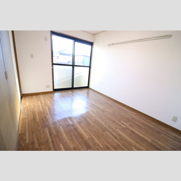 ルミナール・デュオ201号室 洋室