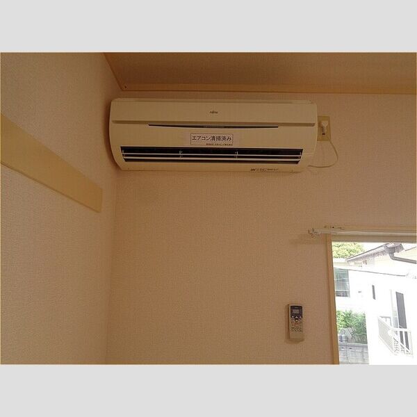 グリーンウッドハイツB207号室 エアコン