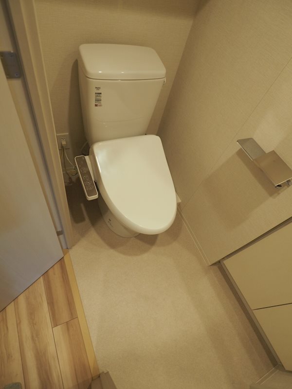 ワンルーフレジデンス上野御徒町3階 トイレ