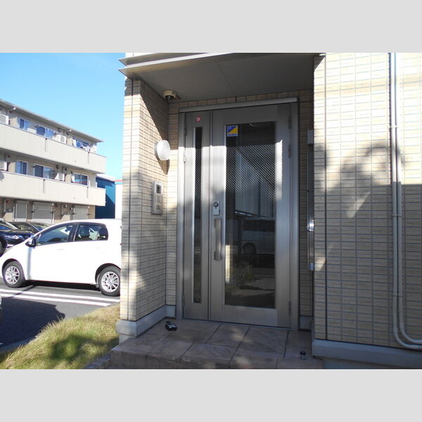 アプリコットガーデン　B エントランス