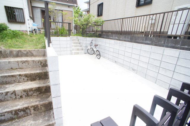 誉田グリーンヒル貸家 駐車場