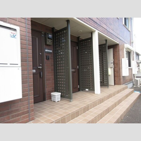 ユーカーサ エントランス