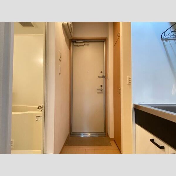 メゾン　ベルファミーユ202号室 202号室玄関