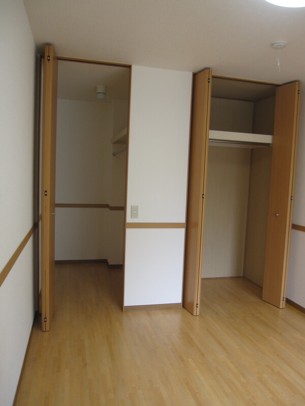 コンフォート宮本 収納