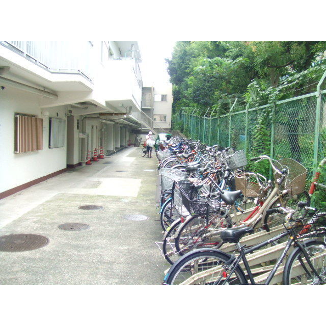 パイロットハウス北新宿 外観